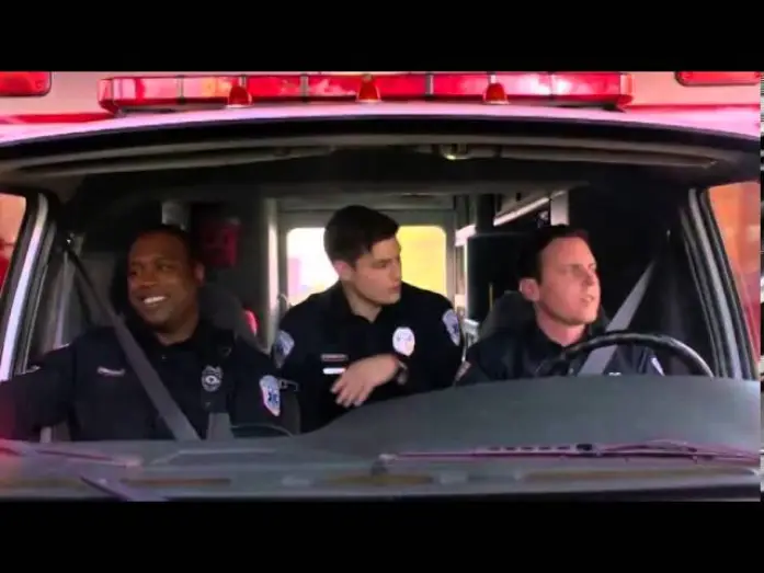 Wideo do serialu Paramedycy — Sirens Trailer 2014