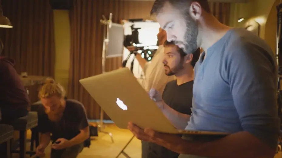 Wideo do serialu EastSiders — EASTSIDERS Season 3: Behind the Scenes!  PART 1