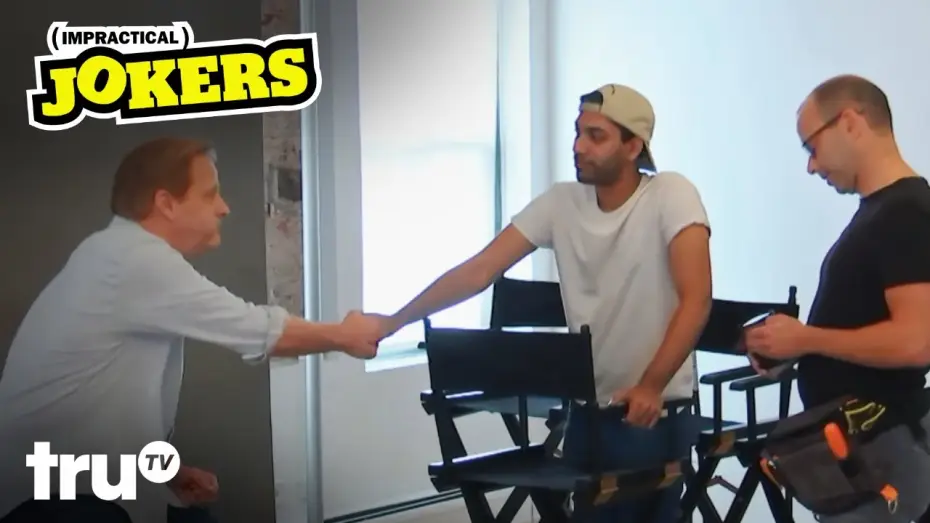 Видео к сериалу Impractical Jokers: Inside Jokes — Impractical Jokers: Inside Jokes - Something Smells | truTV