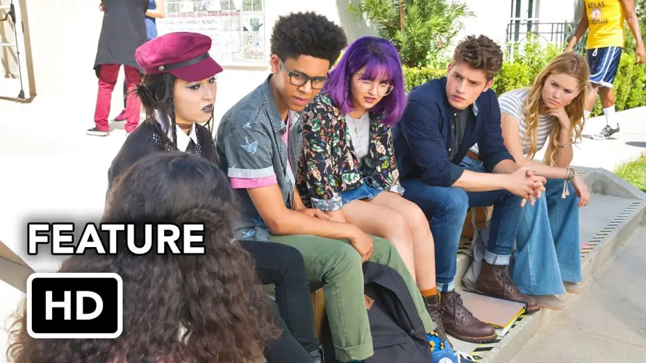 Видео к сериалу Runaways — "From Page to Screen" Featurette