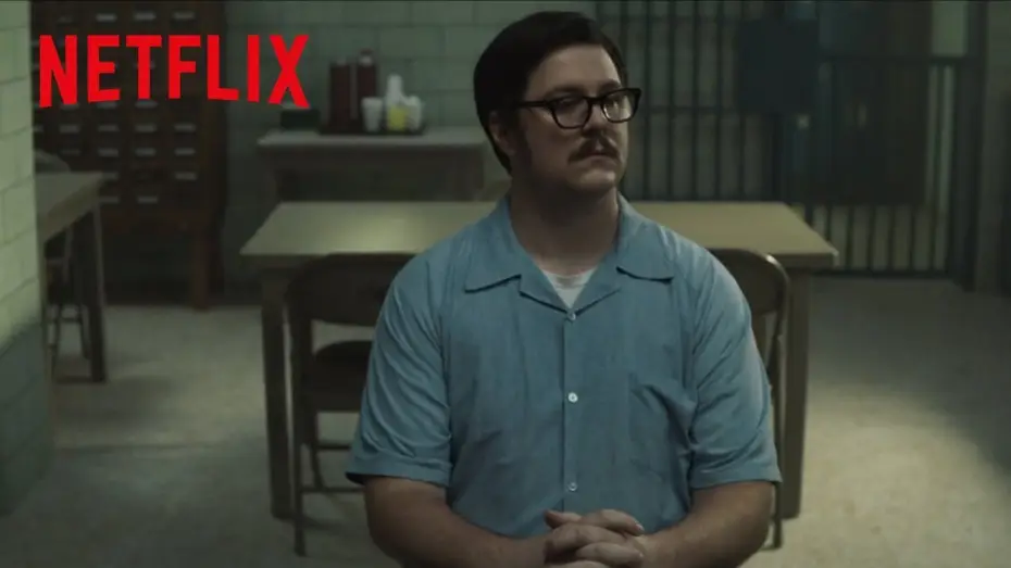 Wideo do serialu MINDHUNTER — Cameron Britton Transforms Into Disturbed Killer Ed Kemper