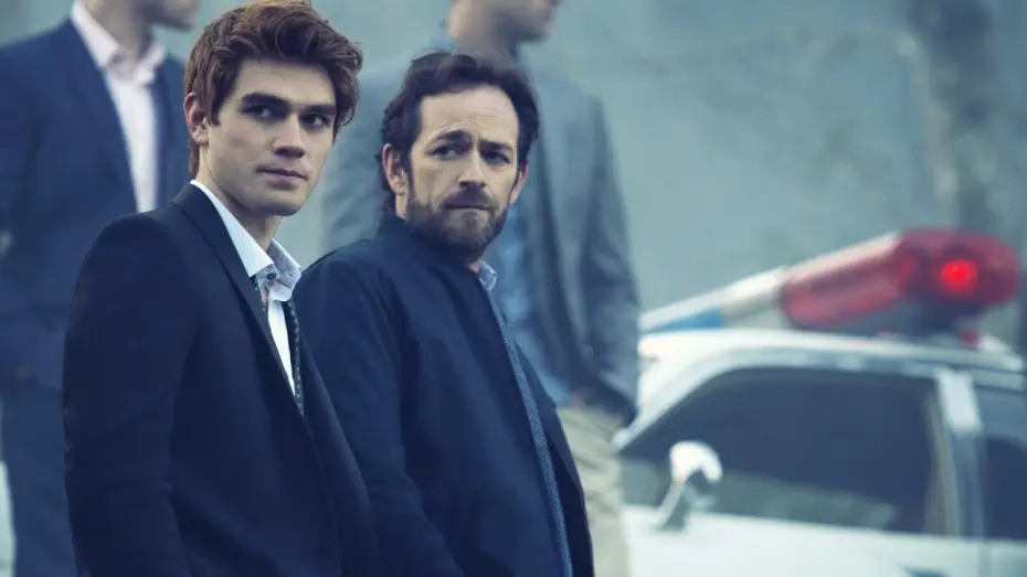 Видео к сериалу Riverdale — Ривердейл (1 сезон) — Русский трейлер (2017)