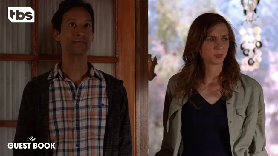 Wideo do serialu The Guest Book — The Guest Book: All-New Thursdays at 10:30/9:30c! [TRAILER] | TBS