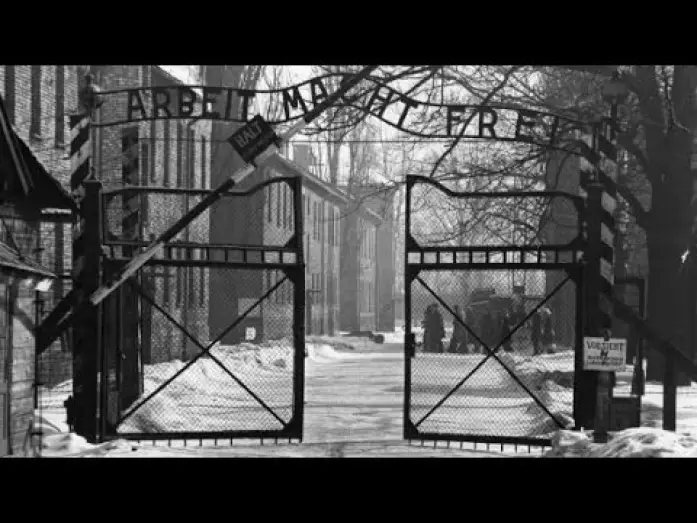 Wideo do serialu Raport specjalny CNN — CNN Special Report: Voices of Auschwitz