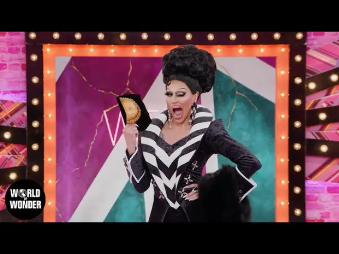 Wideo do serialu RuPaul's Drag Race UK — RuPaul's Drag Race UK Series 5 Werkroom Entrances