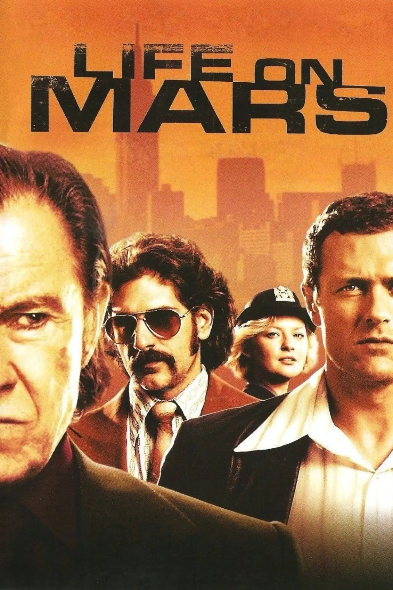 Plakat serialu "Życie na Marsie"