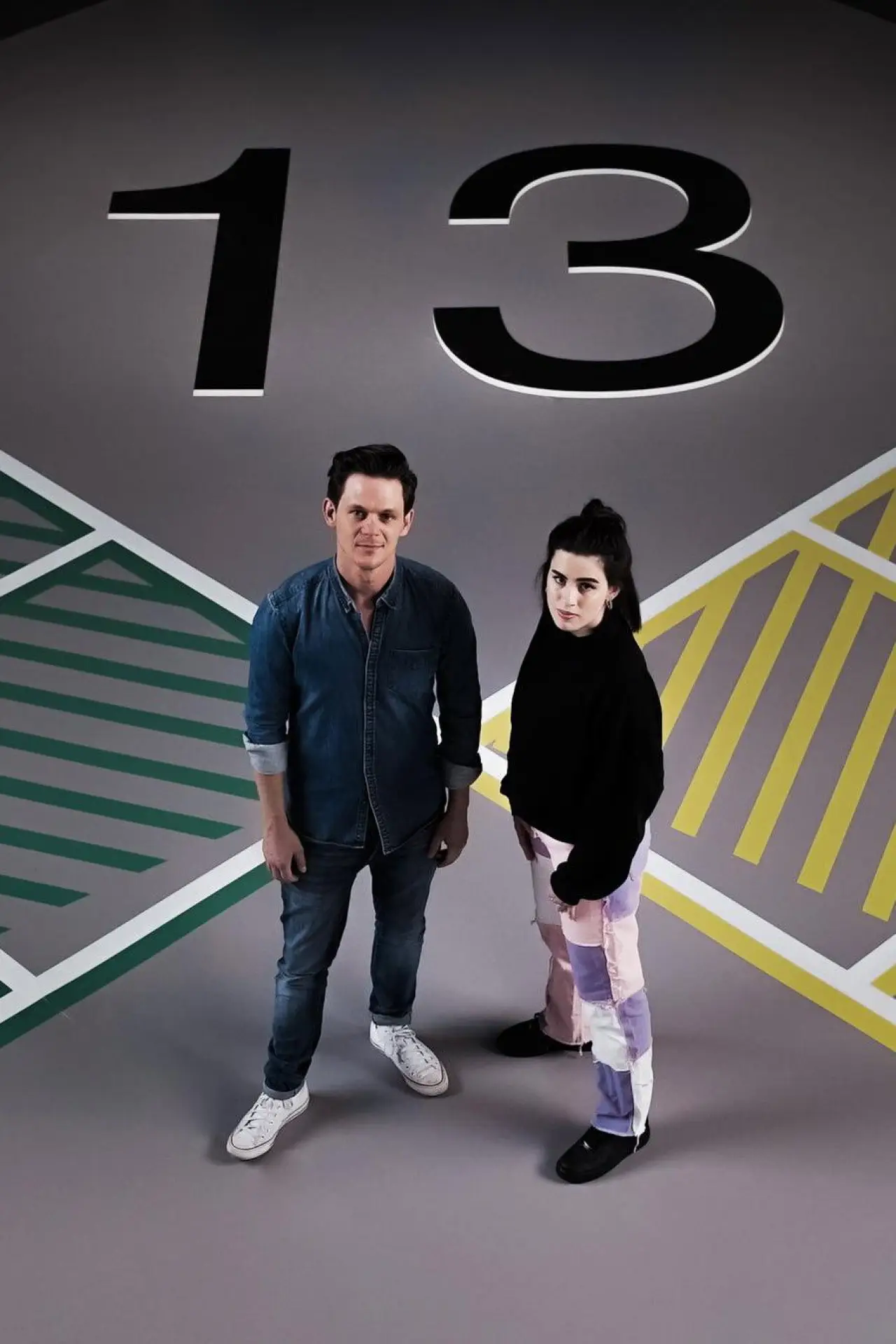 Plakat serialu "13 Fragen"