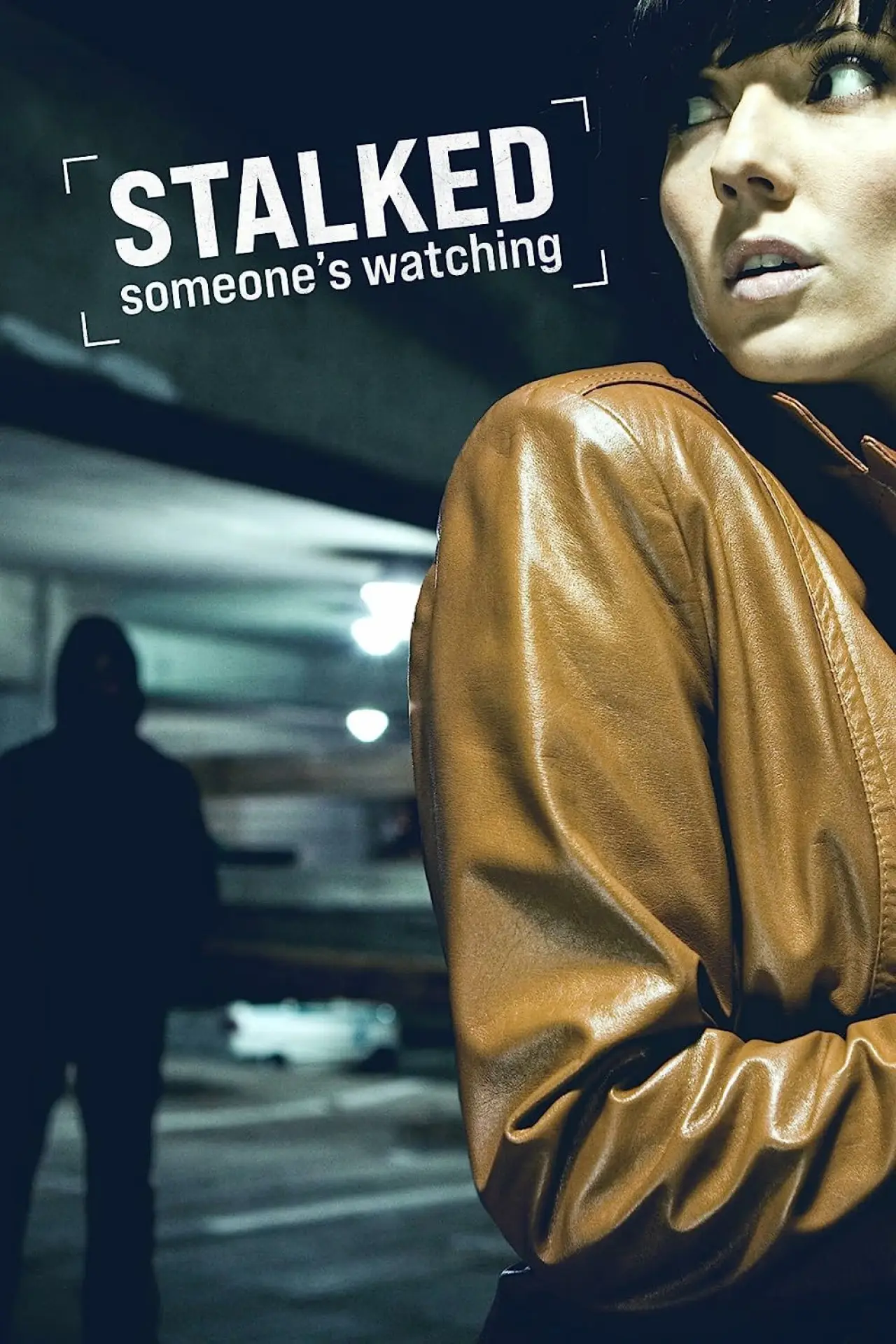 Plakat serialu "Stalked: Ktoś nas obserwuje"