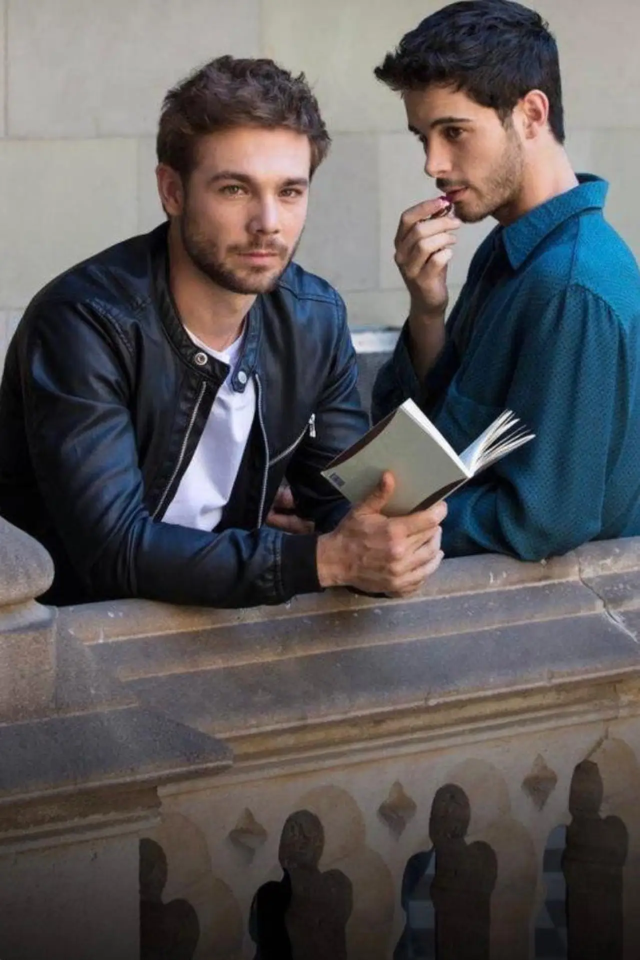 Постер к сериалу "Merlí. Sapere Aude"