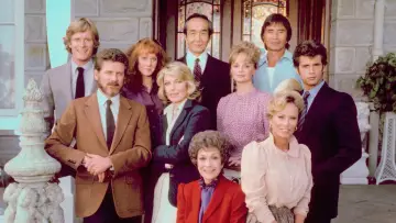 Zasłona к сериалу "Falcon Crest" #1291927
