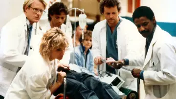 Zasłona к сериалу "St. Elsewhere" #1321967