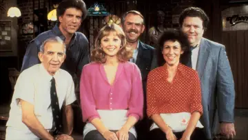Zasłona к сериалу "Cheers" #1275857