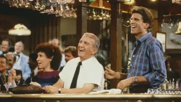 Zasłona к сериалу "Cheers" #1275858