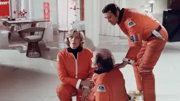 Zasłona к сериалу "Kosmos 1999" #1377675