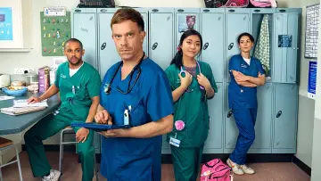 Zasłona к сериалу "Casualty" #1269899