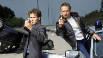 Zasłona к сериалу "Alarm dla Kobry 11" #1298607