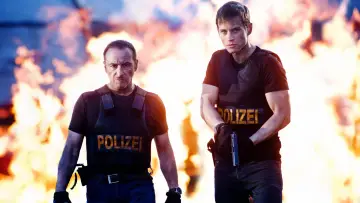 Zasłona к сериалу "Alarm dla Kobry 11" #1298631