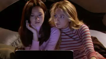 Zasłona к сериалу "Plotkara" #1258207
