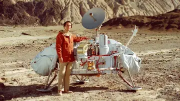 Zasłona к сериалу "Cosmos: A Personal Voyage" #1454231