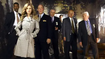 Zasłona к сериалу "Podkomisarz Brenda Johnson" #1255161
