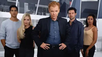 Zasłona к сериалу "CSI: Kryminalne zagadki Miami" #1251301