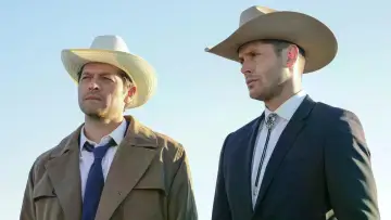 Zasłona к сериалу "Nie z tego świata" #1232860