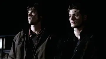 Zasłona к сериалу "Nie z tego świata" #1232917