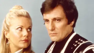 Zasłona do serialu "Blake