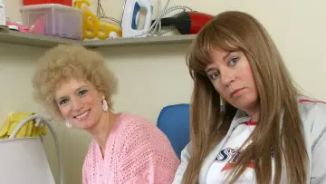 Zasłona do serialu "Kath & Kim" #1885876