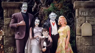 Zasłona к сериалу "The Munsters" #1358366