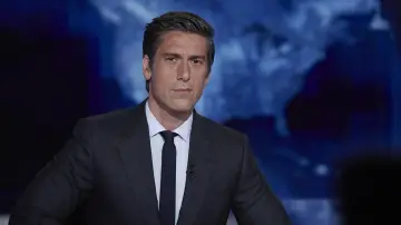 Zasłona do serialu "World News Tonight z Davidem Muirem" #1510629