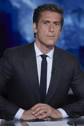 Plakat do serialu "World News Tonight z Davidem Muirem" #1510647