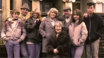 Zasłona к сериалу "EastEnders" #1218892