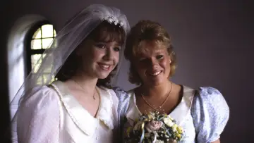 Zasłona к сериалу "EastEnders" #1218903