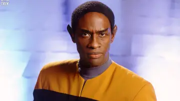 Zasłona к сериалу "Star Trek: Voyager" #1268162