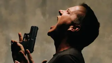 Zasłona к сериалу " 24 godziny" #1249159