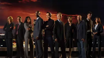 Zasłona к сериалу " 24 godziny" #1249175