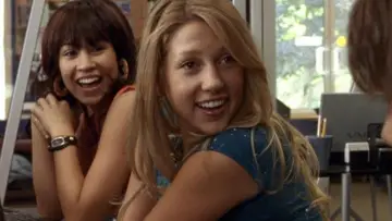 Zasłona к сериалу "Degrassi" #1294533