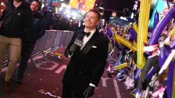 Zasłona do serialu "Dick Clark