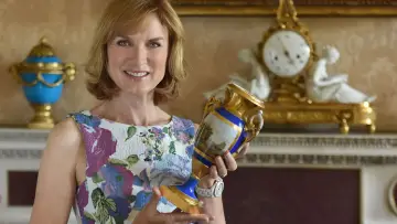 Zasłona к сериалу "Antiques Roadshow" #1359523