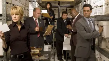 Zasłona к сериалу "Dowody zbrodni" #1275911