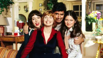 Zasłona к сериалу "One Day at a Time" #1315795