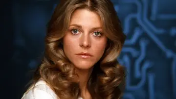 Zasłona к сериалу "Bionic Woman. Agentka przyszłości" #1361054