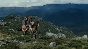 Zasłona к сериалу "The Man from Snowy River" #1425373