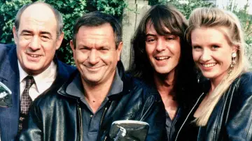 Zasłona к сериалу "Boon" #1446392