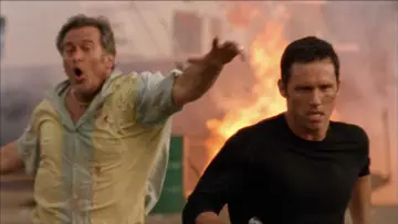 Zasłona к сериалу "Tożsamość szpiega" #1301745
