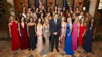 Zasłona к сериалу "The Bachelor" #1390523
