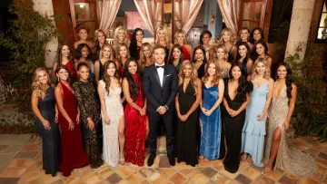 Zasłona к сериалу "The Bachelor" #1390524