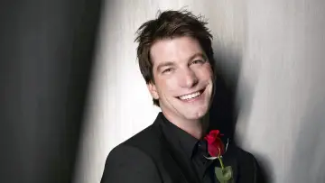 Zasłona к сериалу "The Bachelor" #1390558