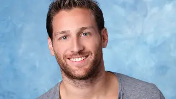 Zasłona к сериалу "The Bachelor" #1390573